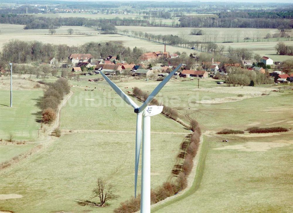 Frehne / MV von oben - Windkraftpark Frehne mit 9 Anlagen vom Typ 48/600