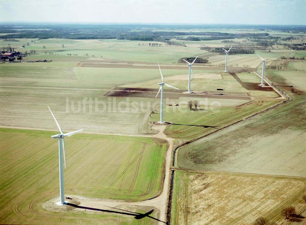 Görike-Söllenthin von oben - Windkraftpark Görike-Söllenthin mit 13 Anlagen vom Typ MD 70