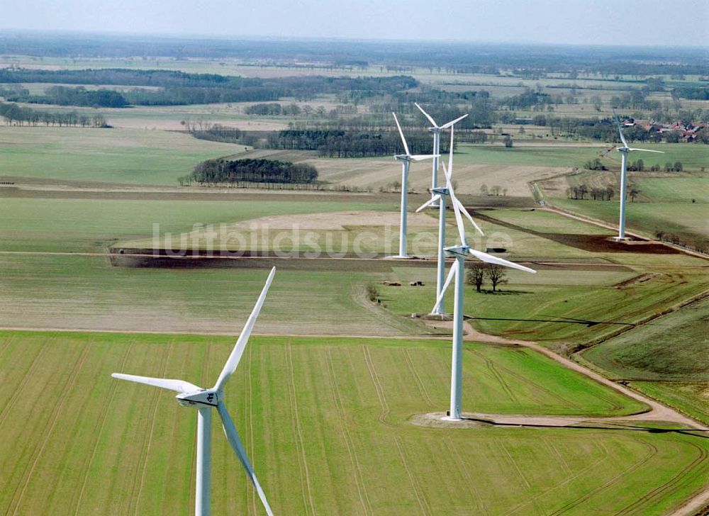 Görike-Söllenthin von oben - Windkraftpark Görike-Söllenthin mit 13 Anlagen vom Typ MD 70