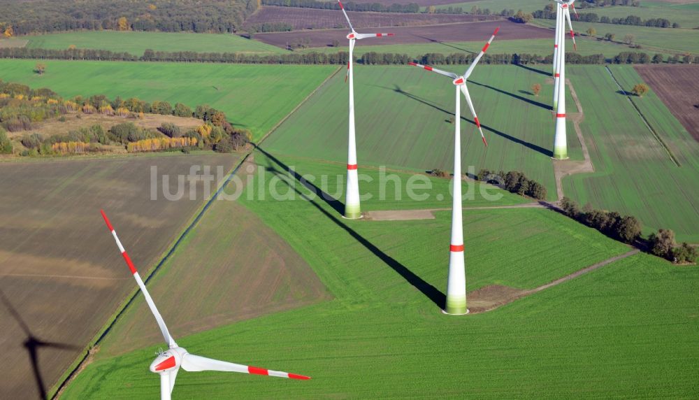 Schlalach aus der Vogelperspektive: Windpark in Schlalach im Bundesland Brandenburg