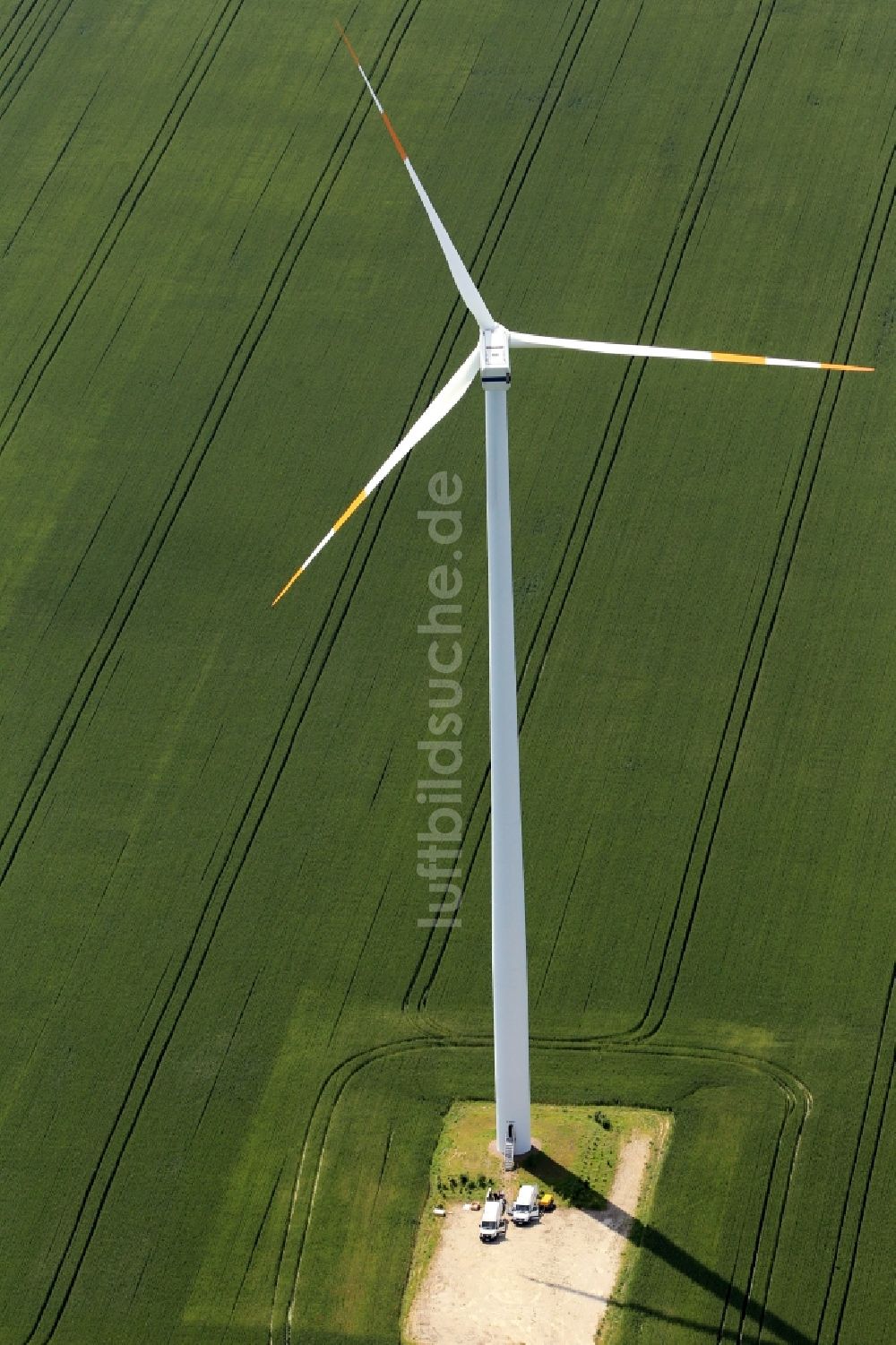 Greußen von oben - Windrad in Greußen im Bundesland Thüringen