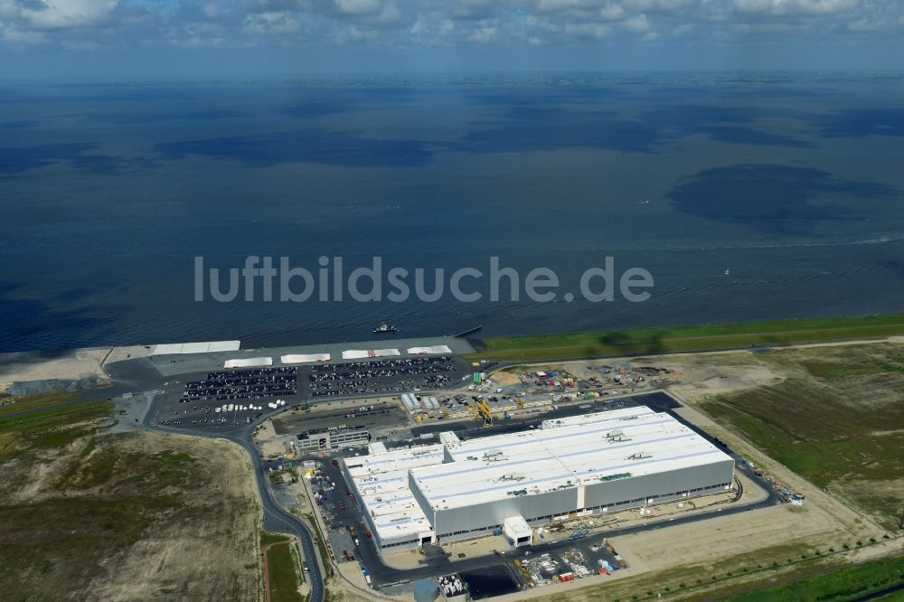 Luftbild Cuxhaven - Windrad- Montage und Produktionsstätte in Cuxhaven im Bundesland Niedersachsen, Deutschland