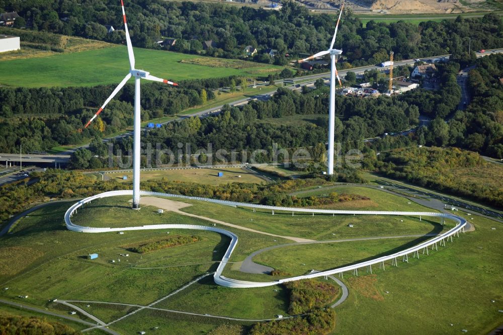 Hamburg aus der Vogelperspektive: Winradanlagen auf dem Energieberg Georgswerder in Hamburg