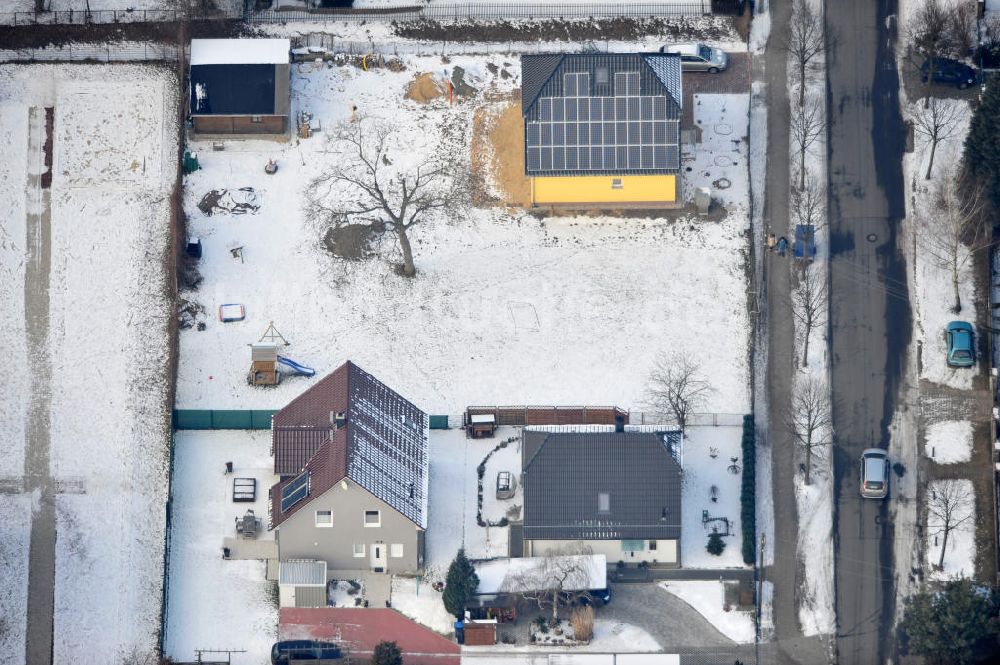 Berlin aus der Vogelperspektive: Winter in Berlin Kaulsdorf