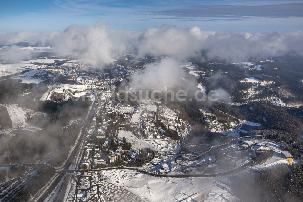 Luftbild Winterberg - Winter Landschaft von Winterberg im Hochsauerlandkreis HSK in Winterberg im Bundesland Nordrhein-Westfalen NRW