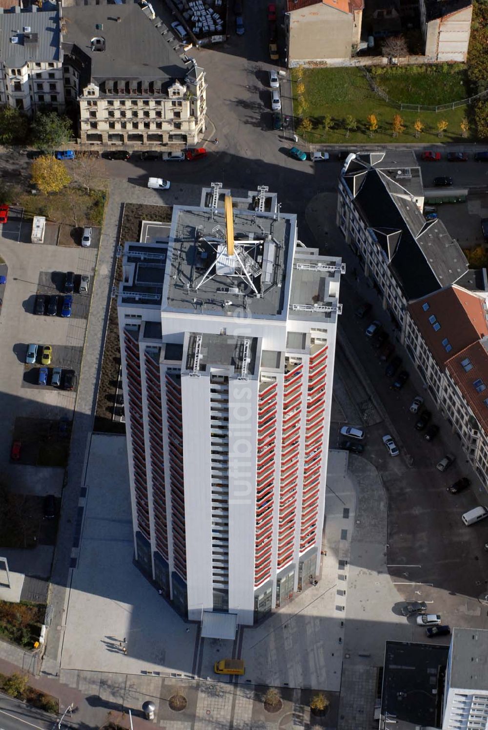 Leipzig von oben - Wintergartenhochhaus