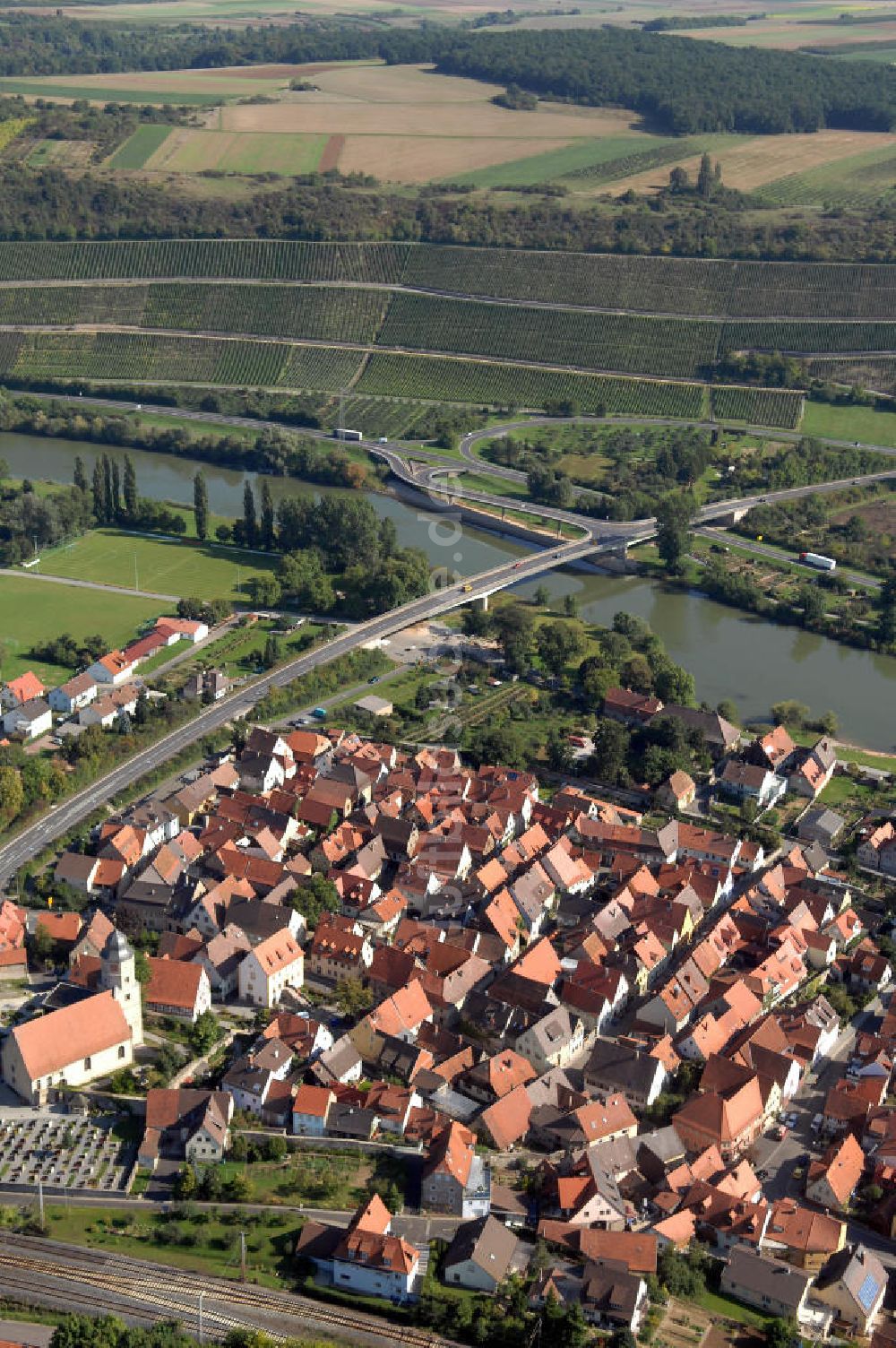 Luftaufnahme WINTERHAUSEN - Winterhausen am Main