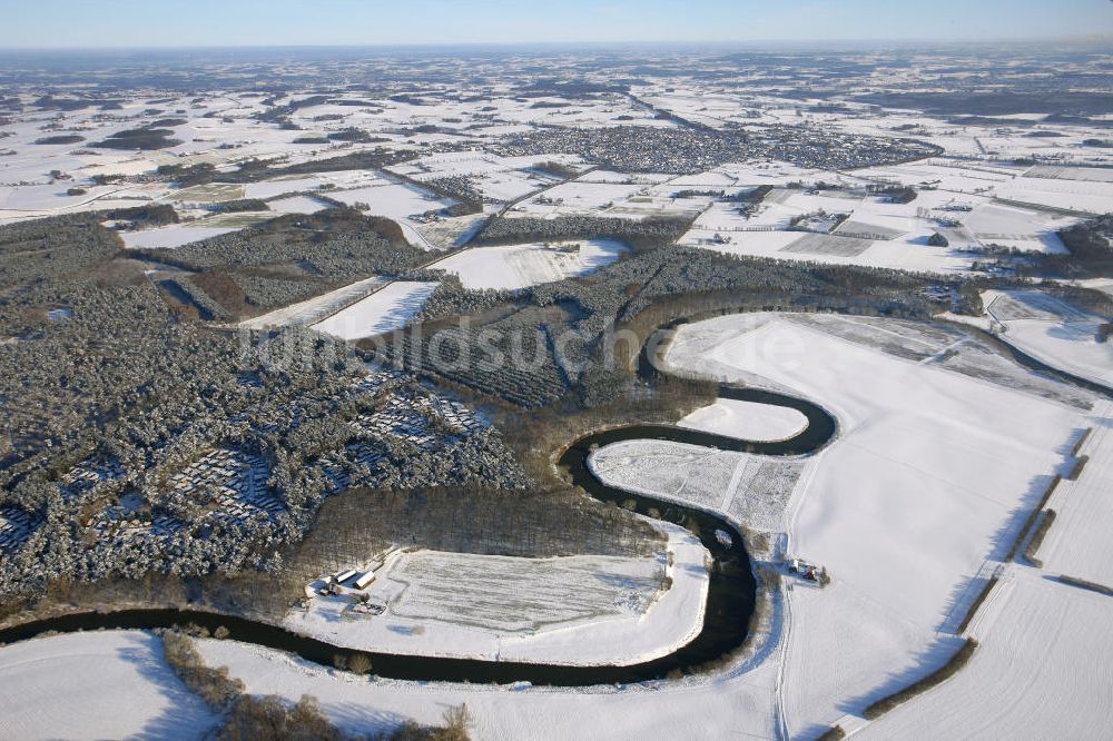 Luftbild Olfen - Winterlandschaft vom Areal des Freizeitpark Gut Eversum an der Lippe in Olfen