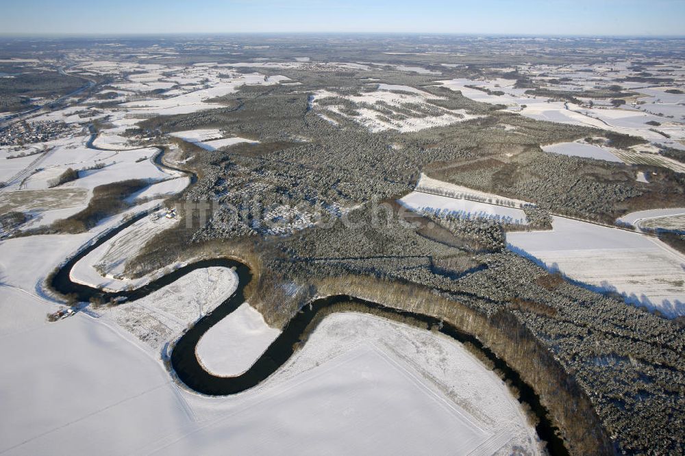 Luftbild Olfen - Winterlandschaft vom Areal des Freizeitpark Gut Eversum an der Lippe in Olfen