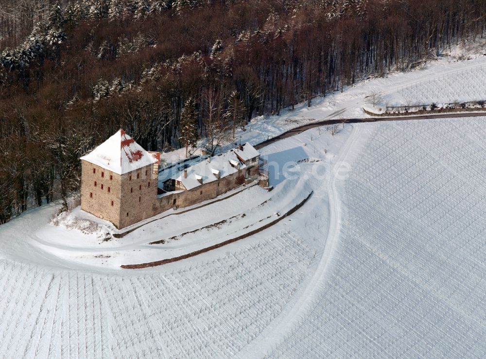 Luftaufnahme Abstatt - Winterlich schneebedeckte Burg Wildeck, auch Schloss Wildeck genannt, in Abstatt im Bundesland Baden-Württemberg