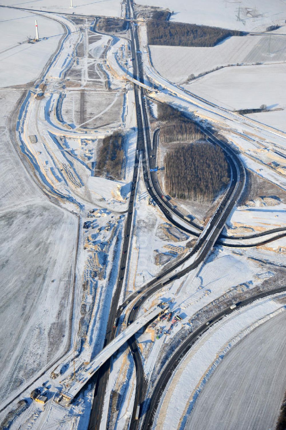 SCHWANEBECK von oben - Winterlich verschneite Baustelle Autobahndreieck / interchange Schwanebeck, auch Autobahndreieck Kreuz Barnim genannt