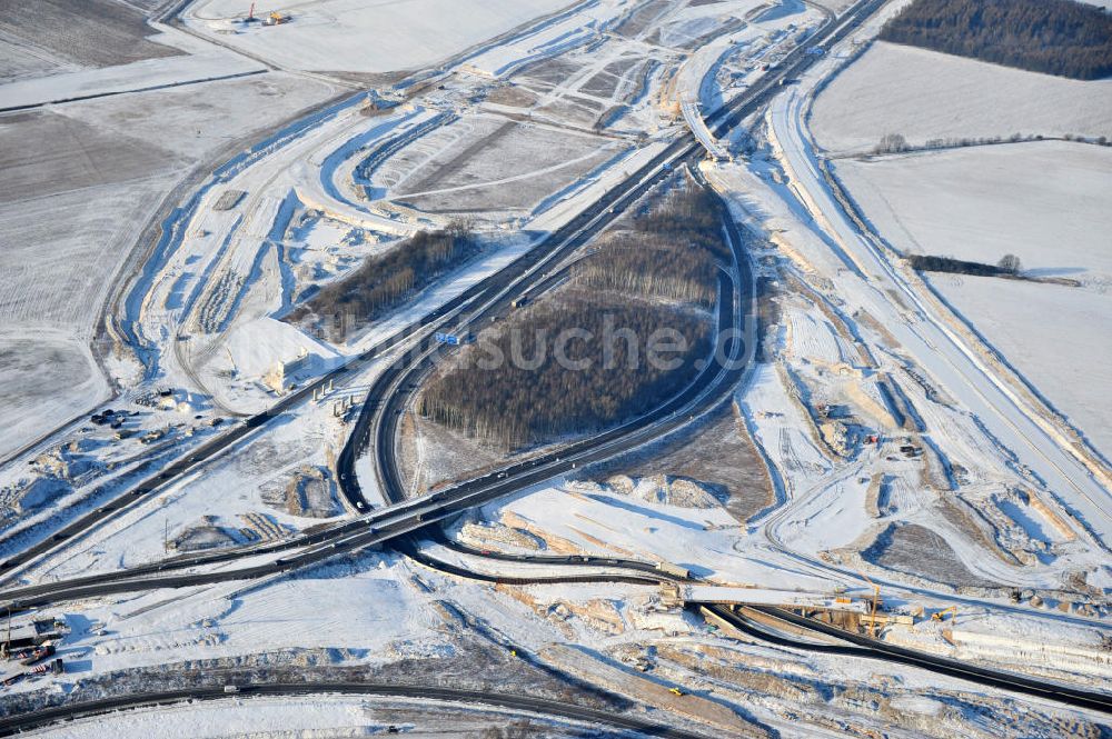 Luftbild SCHWANEBECK - Winterlich verschneite Baustelle Autobahndreieck / interchange Schwanebeck, auch Autobahndreieck Kreuz Barnim genannt