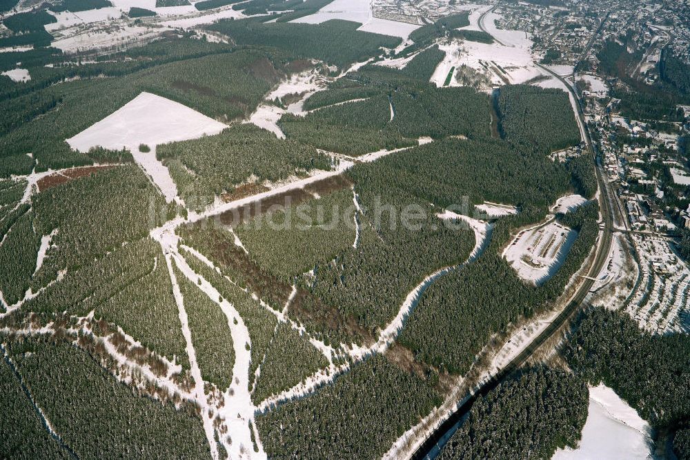 Winterberg von oben - Winterlich verschneiter Naturpark Rothaargebirge im Sauerland