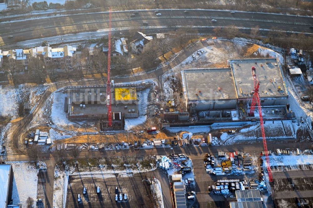 Luftbild Schwerin - Winterluftbild Baustelle zum Neubau von Depots und Werkstätten in Schwerin im Bundesland Mecklenburg-Vorpommern, Deutschland