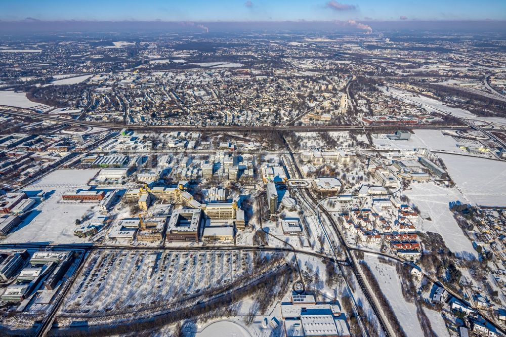 Luftaufnahme Dortmund - Winterluftbild Baustelle zum Neubau der TU Dortmund in Dortmund im Bundesland Nordrhein-Westfalen, Deutschland