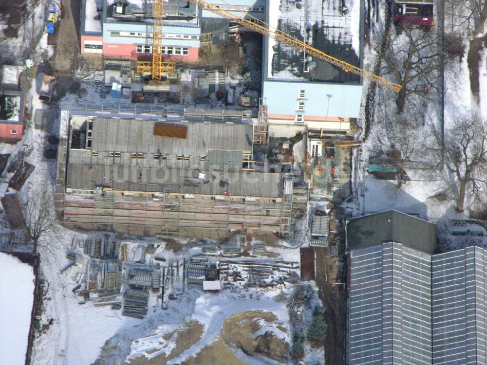 Luftbild Berlin - Winterluftbild Baustelle zum Neubau eines Forschungs- Gebäudes und Bürokomplex Leibniz-Institut für Zoo- und Wildtierforschung (IZW) in Berlin, Deutschland