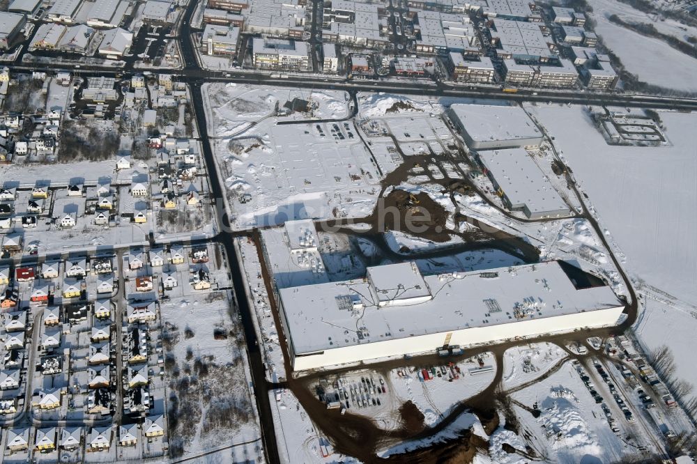 Luftaufnahme Berlin - Winterluftbild Baustelle zum Neubau eines Möbelhauses der Porta-Gruppe in Mahlsdorf in Berlin