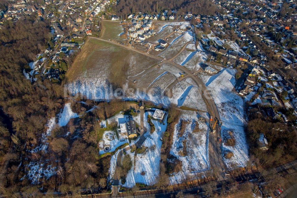 Essen von oben - Winterluftbild Baustellen zum Neubau- Wohngebiet einer Einfamilienhaus- Siedlung Barkhover Feldweg im Ortsteil Stadtbezirke IX in Essen im Bundesland Nordrhein-Westfalen