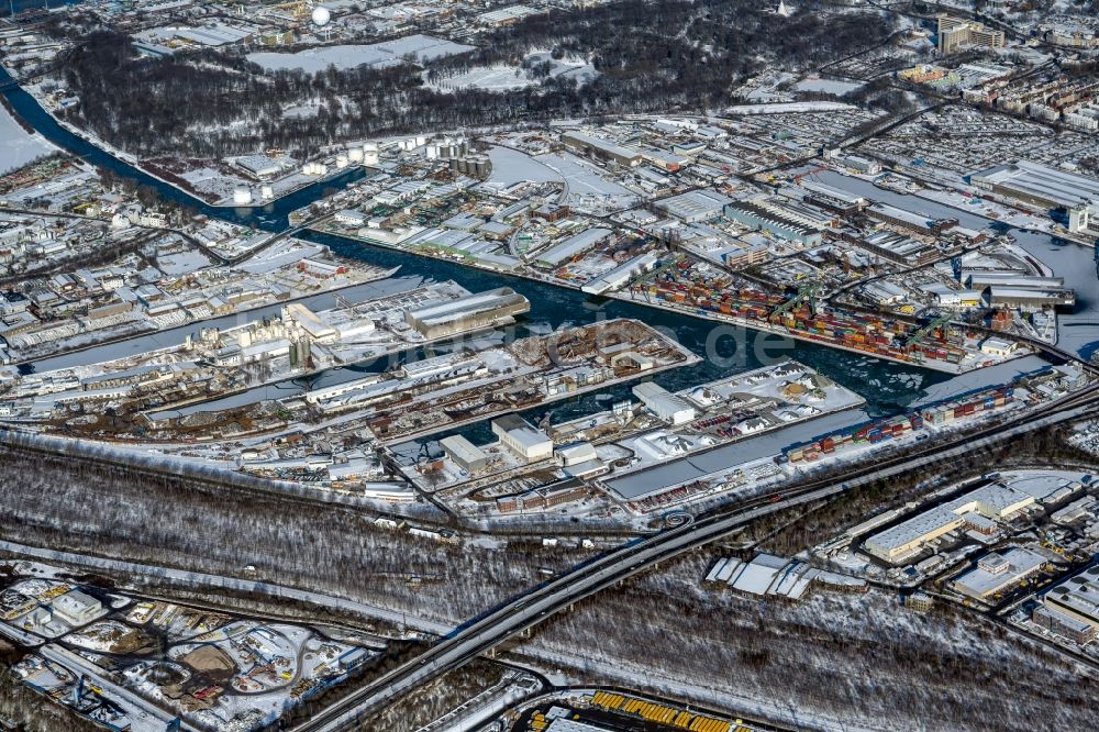 Luftbild Dortmund - Winterluftbild Binnenschiffahrtszentrum Dortmunder Hafen in Dortmund im Bundesland Nordrhein-Westfalen