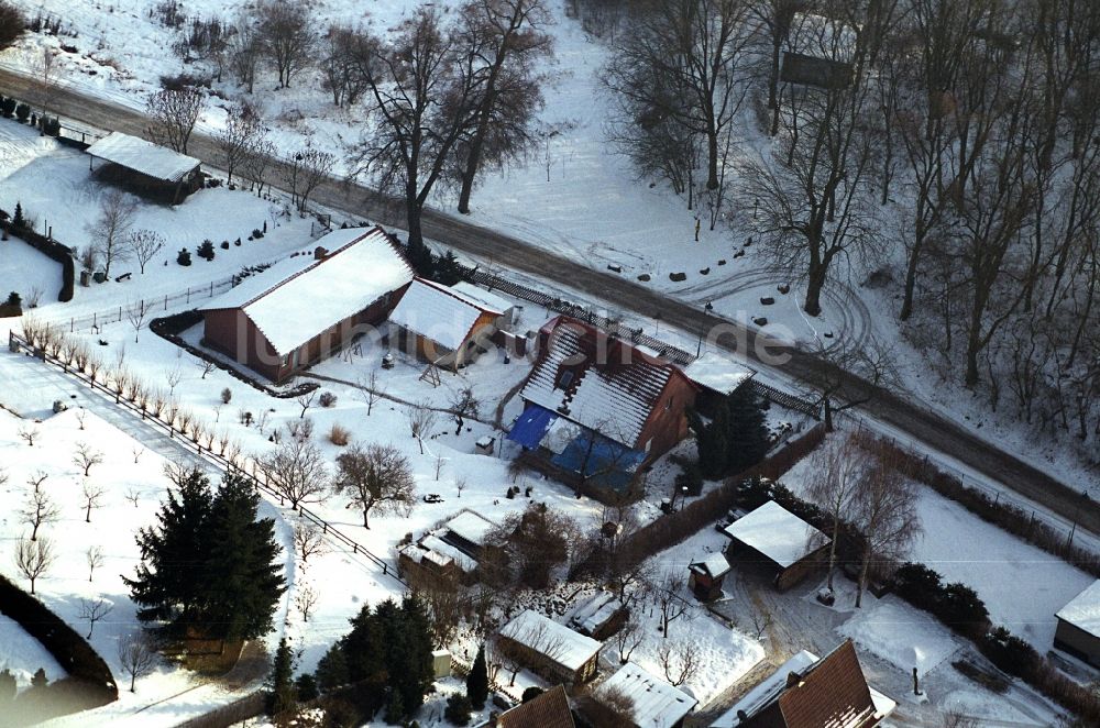 Sonnenburg aus der Vogelperspektive: Winterluftbild Dorf - Ansicht in Sonnenburg im Bundesland Brandenburg, Deutschland