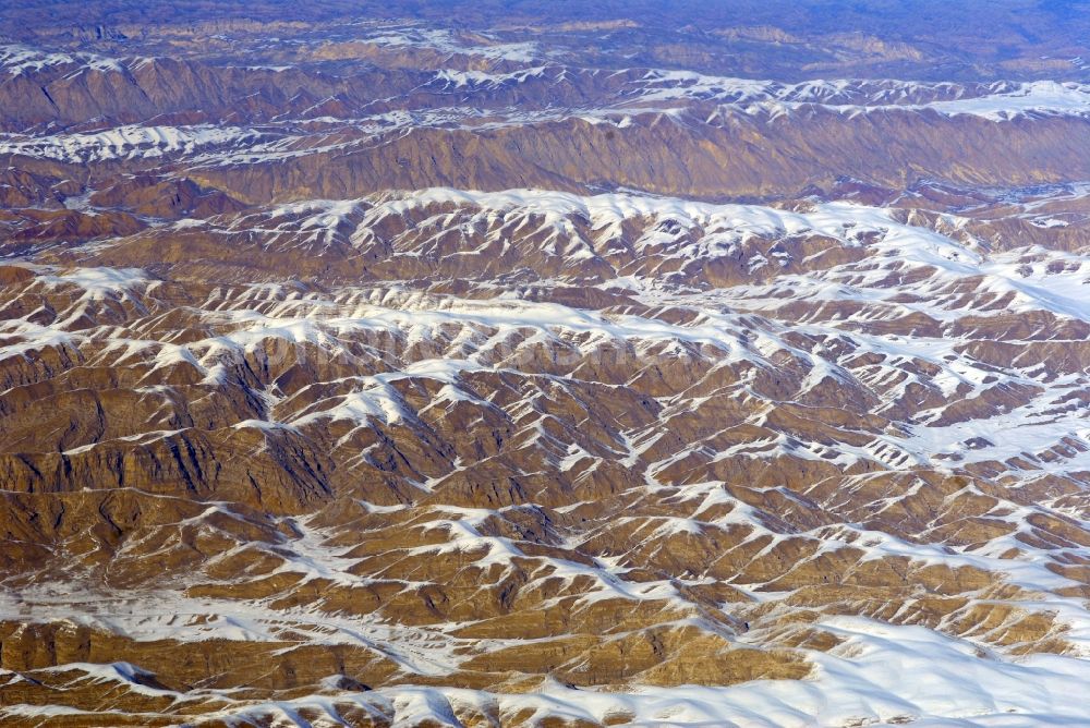 Luftaufnahme Kandahar - Winterluftbild Felsen- und Berglandschaft Hindukusch in Kandahar in Afghanistan