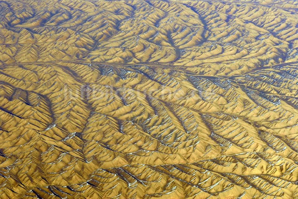 Luftaufnahme Kandahar - Winterluftbild Felsen- und Berglandschaft Hindukusch in Kandahar in Afghanistan