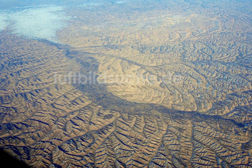 Kandahar von oben - Winterluftbild Felsen- und Berglandschaft Hindukusch in Kandahar in Afghanistan