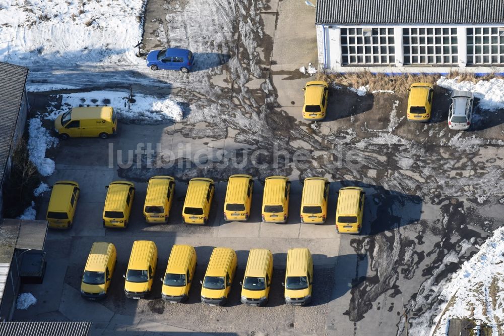 Luftaufnahme Werneuchen - Winterluftbild Gebäudekomplex und Logistikzentrum auf dem Gelände der Deutschen Post - DHL an der Freienwalder Straße in Werneuchen im Bundesland Brandenburg