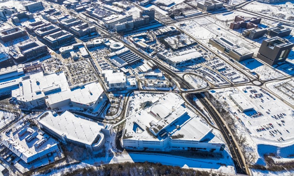 Luftbild Essen - Winterluftbild Gewerbegebiet entlang der Altendorfer Straße in Essen im Bundesland Nordrhein-Westfalen, Deutschland