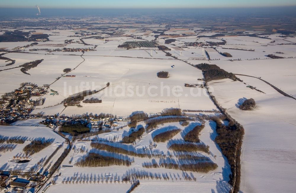 Luftaufnahme Möhnesee - Winterluftbild vom Golfplatz des Golfclub Möhnesee e.V. im Ortsteil Wamel in Möhnesee im Bundesland Nordrhein-Westfalen