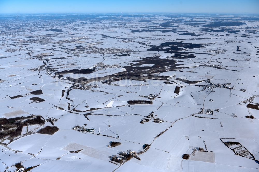 Luftaufnahme Altengeseke - Winterluftbild Landschaft mit Feldern in Altengeseke im Bundesland Nordrhein-Westfalen, Deutschland