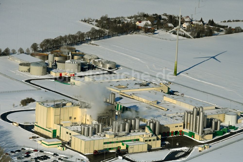 Luftbild Klatzow - Winterluftbild Lebensmittel- Hersteller DMK Deutsches Milchkontor GmbH in Klatzow im Bundesland Mecklenburg-Vorpommern, Deutschland