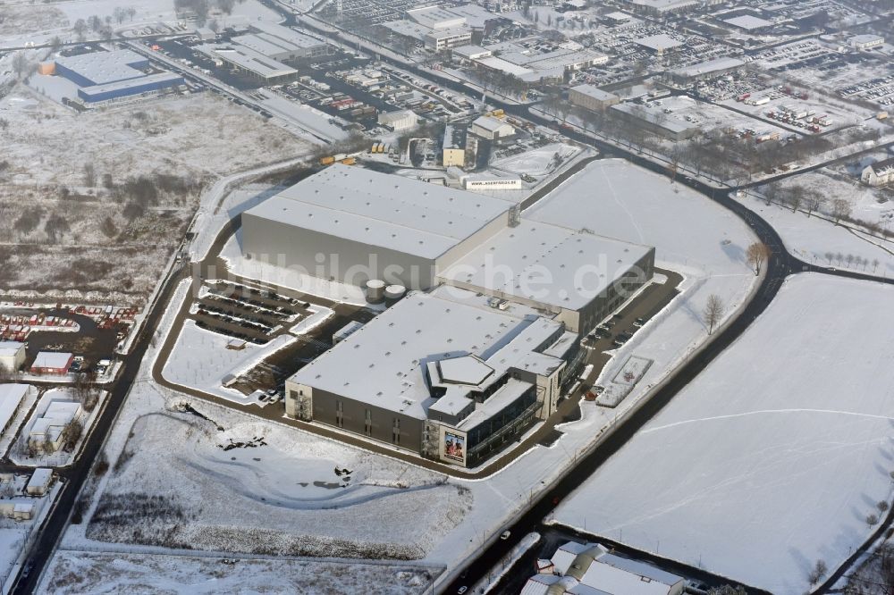 Luftaufnahme Hoppegarten - Winterluftbild Neubau der Europazentrale Clinton in Hoppegarten im Bundesland Brandenburg