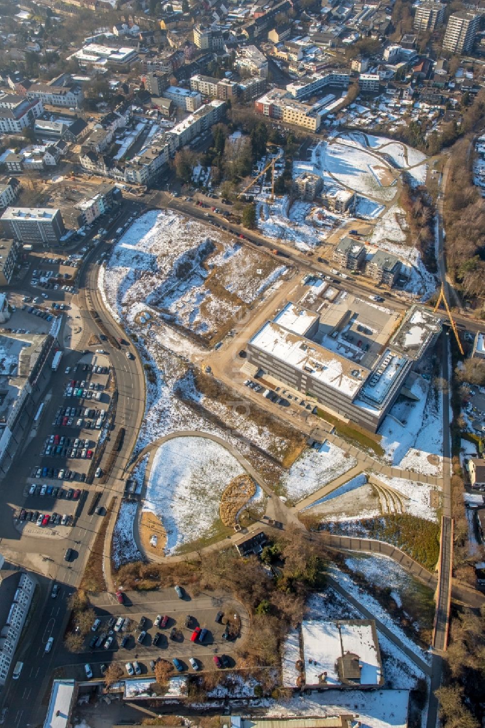 Heiligenhaus aus der Vogelperspektive: Winterluftbild Neubau des Grüner Campus Velbert/Heiligenhaus der Hochschule Bochum in Heiligenhaus im Bundesland Nordrhein-Westfalen