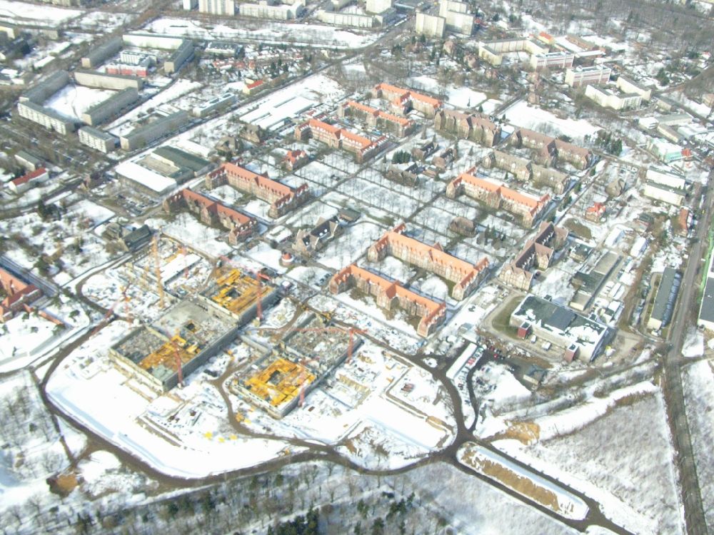 Berlin aus der Vogelperspektive: Winterluftbild Neubau Klinikgelände des Krankenhauses Helios Klinikum Berlin-Buch im Ortsteil Buch in Berlin, Deutschland