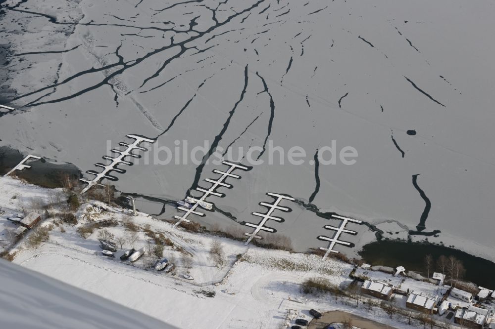 Luftbild Wackersdorf - Winterluftbild Oberpfälzer Seenland in Wackersdorf im Bundesland Bayern, Deutschland