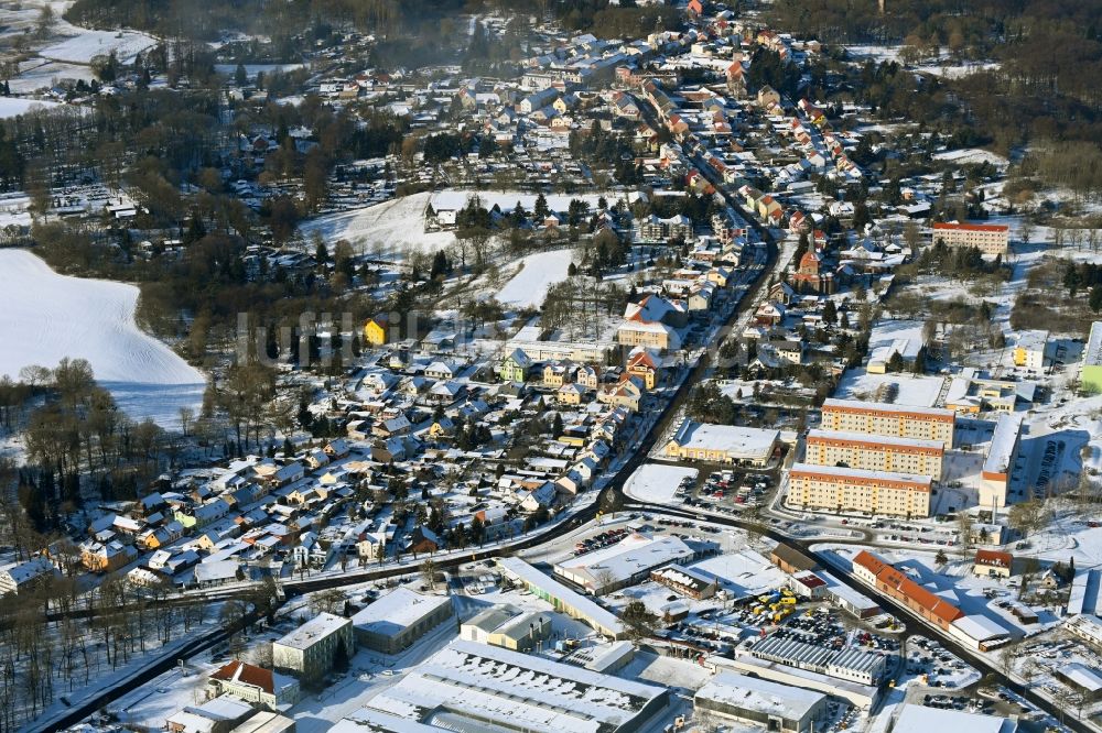 Luftaufnahme Biesenthal - Winterluftbild Ortsansicht in Biesenthal im Bundesland Brandenburg, Deutschland