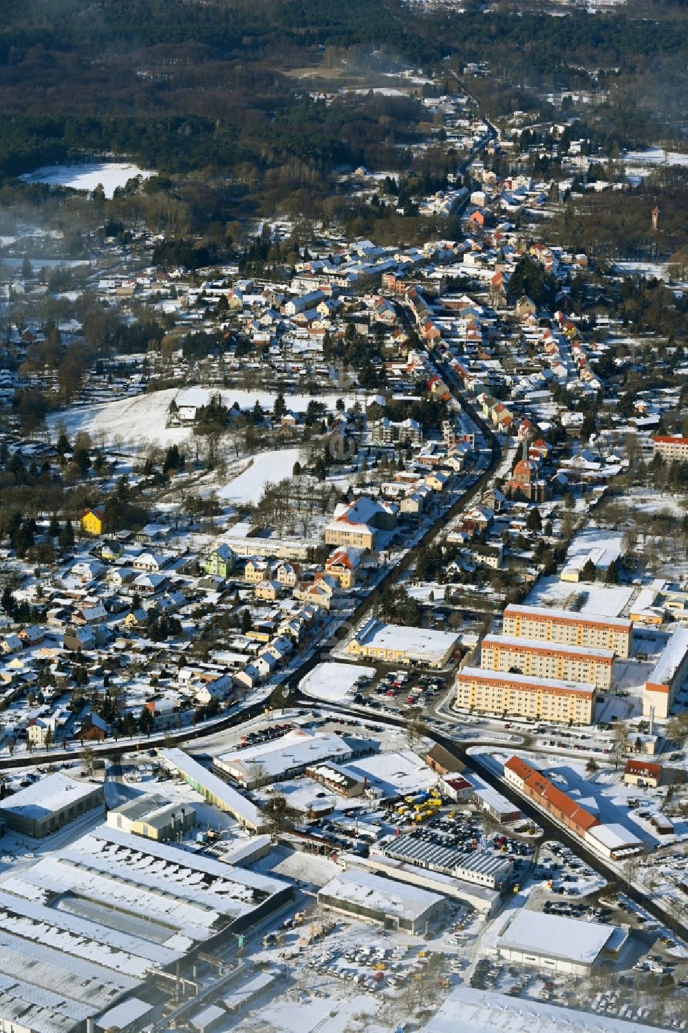 Biesenthal von oben - Winterluftbild Ortsansicht in Biesenthal im Bundesland Brandenburg, Deutschland