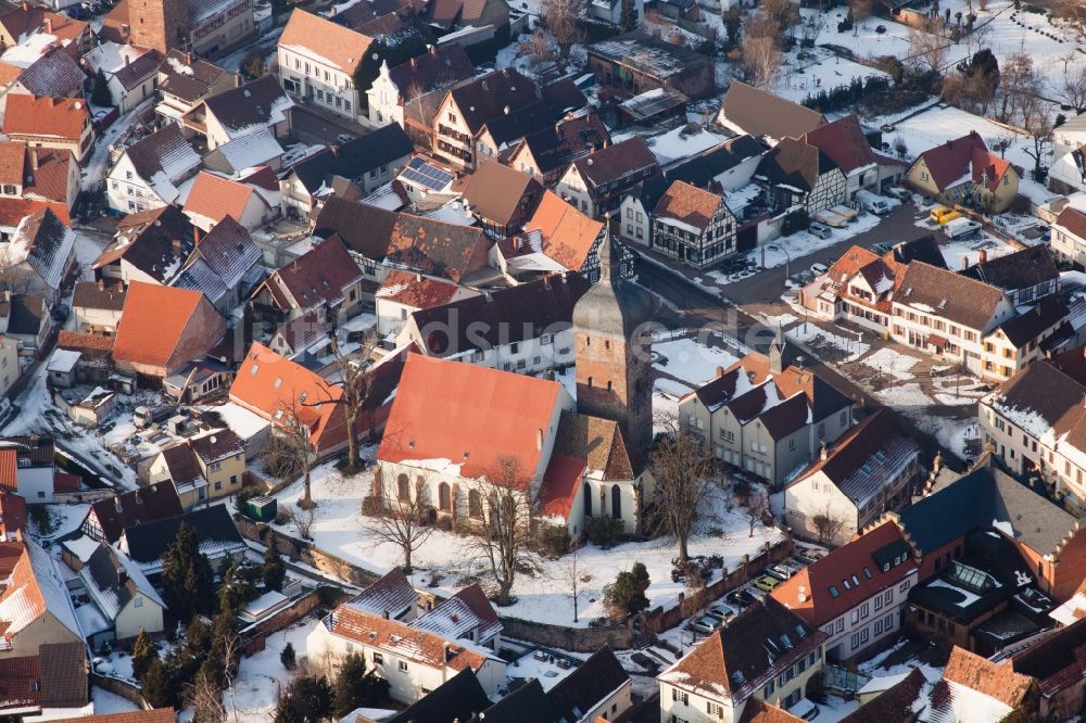 Luftaufnahme Billigheim-Ingenheim - Winterluftbild Ortsansicht im Ortsteil Ingenheim in Billigheim-Ingenheim im Bundesland Rheinland-Pfalz