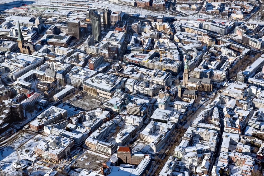 Luftaufnahme Dortmund - Winterluftbild Stadtansicht vom Innenstadtbereich im Bereich der Kleppingstraße in Dortmund im Bundesland Nordrhein-Westfalen, Deutschland