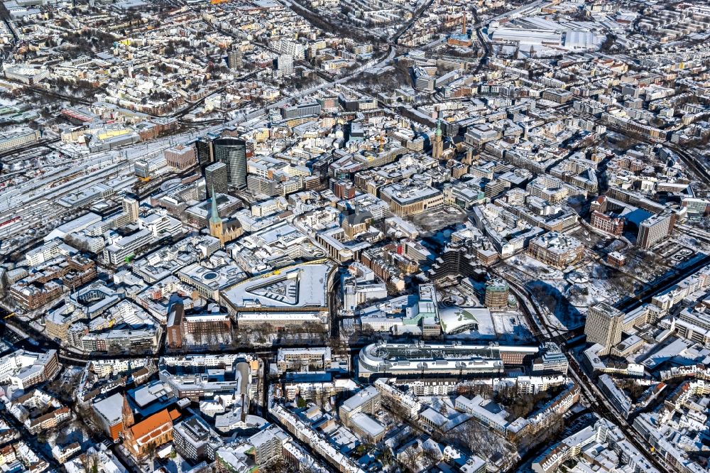 Luftbild Dortmund - Winterluftbild Stadtansicht vom Innenstadtbereich in Dortmund im Bundesland Nordrhein-Westfalen, Deutschland