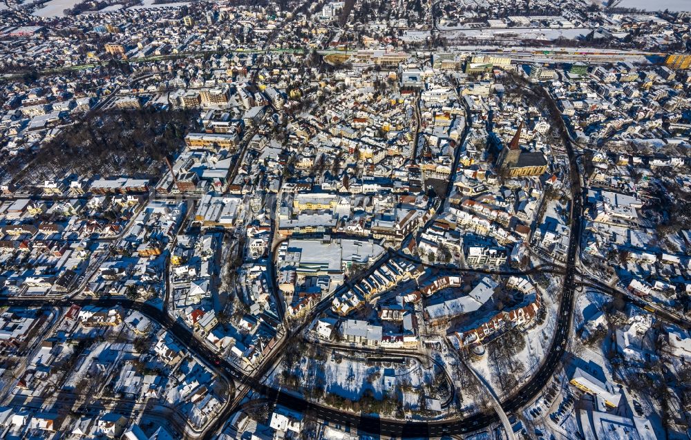 Unna aus der Vogelperspektive: Winterluftbild Stadtansicht vom Innenstadtbereich in Unna im Bundesland Nordrhein-Westfalen, Deutschland