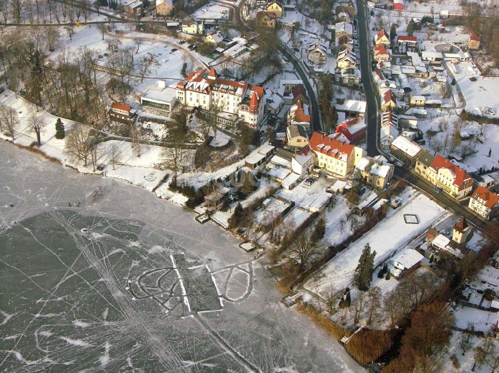 Luftaufnahme Buckow / Brandenburg - Winterstimmung in der Kurstadt Buckow am Schermüzelsee 24.01.2006