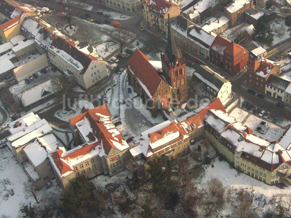 Luftaufnahme Bad Freienwalde / Brandenburg - Winterstimmung im Stadtzetrum Bad Freienwalde 24.01.2006