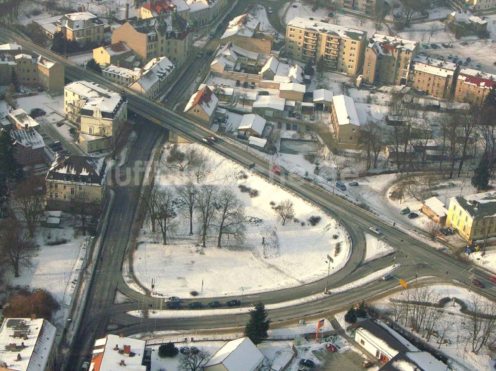 Bad Freienwalde / Brandenburg aus der Vogelperspektive: Winterstimmung im Stadtzetrum Bad Freienwalde 24.01.2006