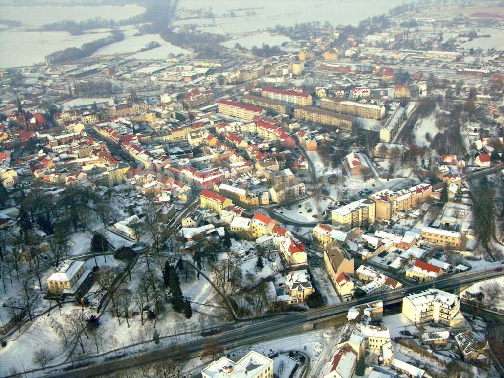 Luftaufnahme Bad Freienwalde / Brandenburg - Winterstimmung im Stadtzetrum Bad Freienwalde 24.01.2006