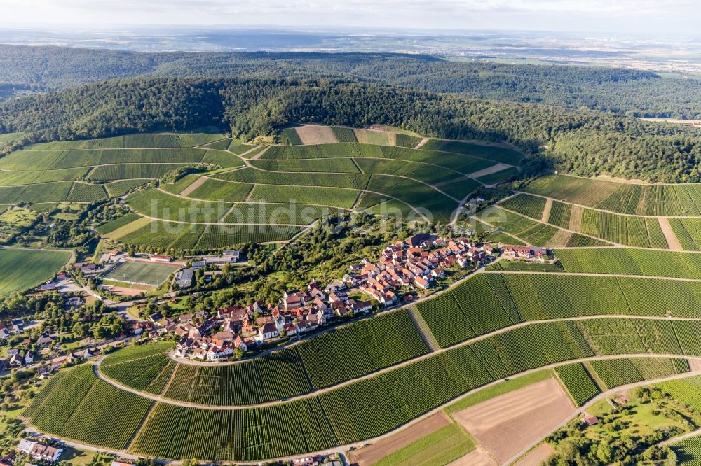 Hohenhaslach von oben - Winzerdorf auf Weinberg in Hohenhaslach im Bundesland Baden-Württemberg, Deutschland