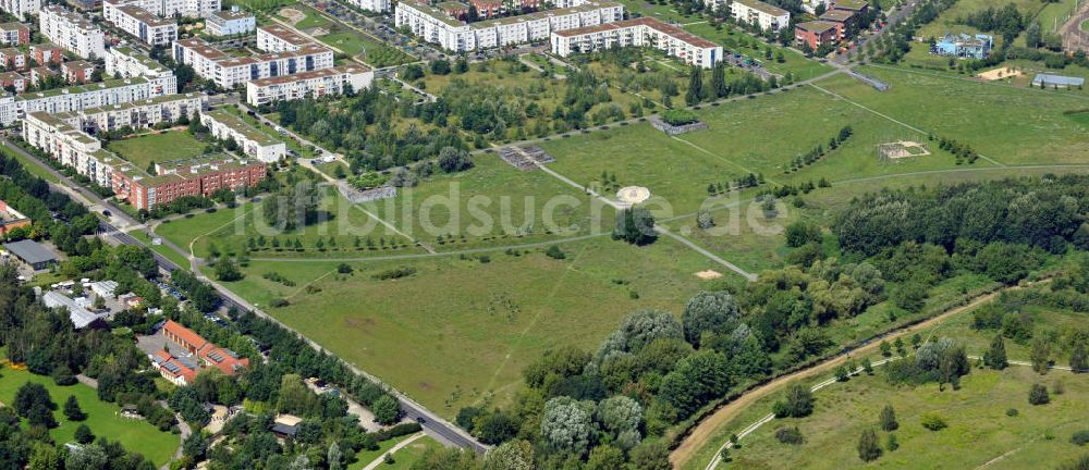 Berlin von oben - Wisenpark in Berlin-Marzahn