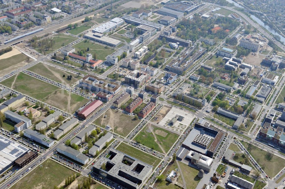 Berlin von oben - Wissenschafts- und Wirtschaftsstandort Adlershof WISTA