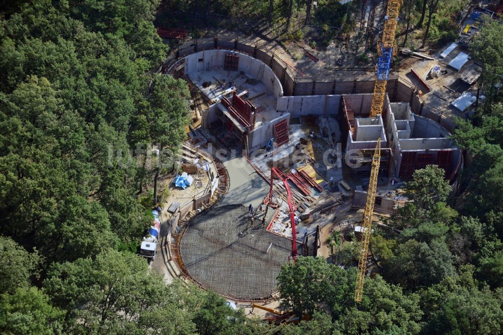 Potsdam aus der Vogelperspektive: Wissenschaftspark Albert Einstein auf dem Telegrafenberg in Potsdam im Bundesland Brandenburg